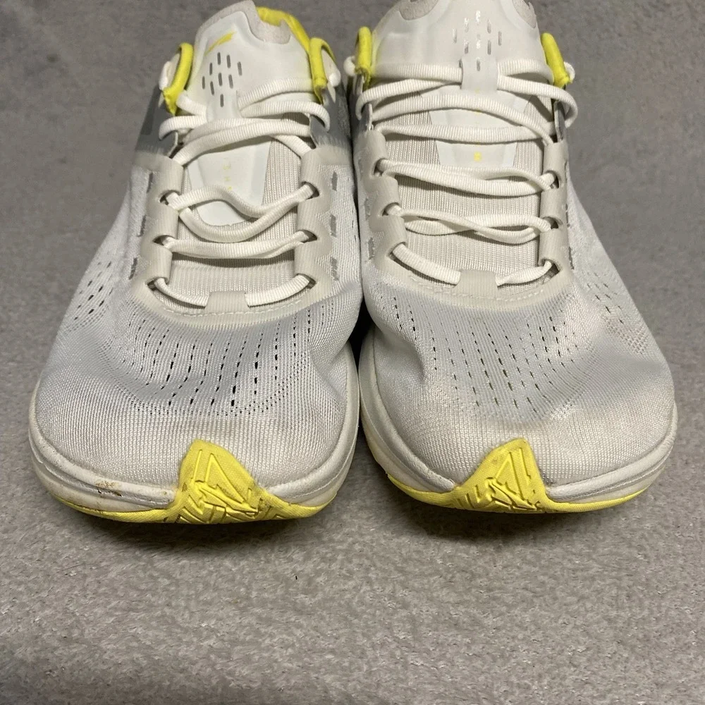 Altra Vanish Tempo Womens 11 White Green Gray Running Shoes Missing Insole Read